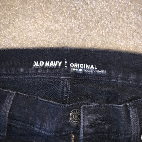 BLACK MID RISE JEANS 4 SHORT - Picture 5 of 7